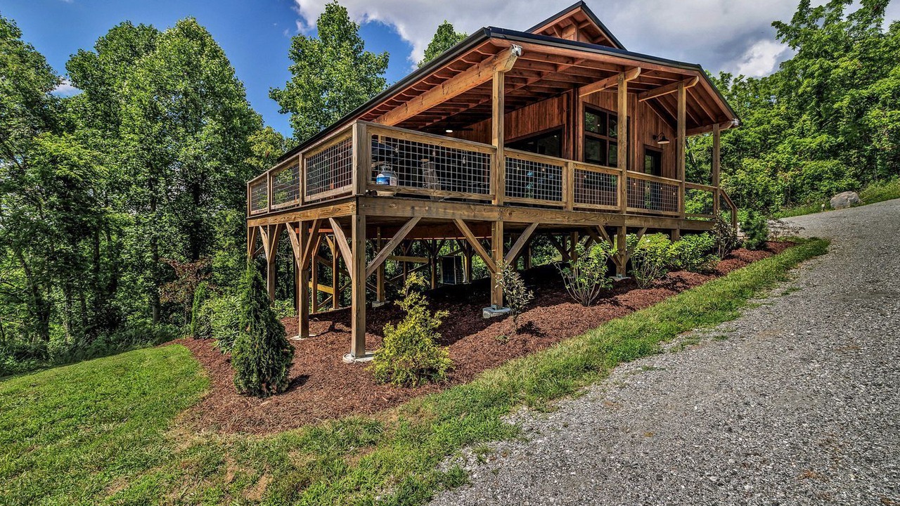 Photo of Outdoor in Marshall