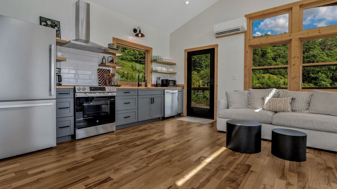 Photo of Kitchen in Marshall