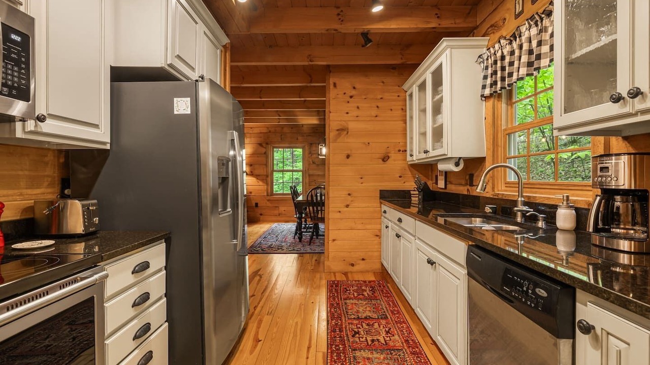 Photo of Kitchen in Wolf Laurel