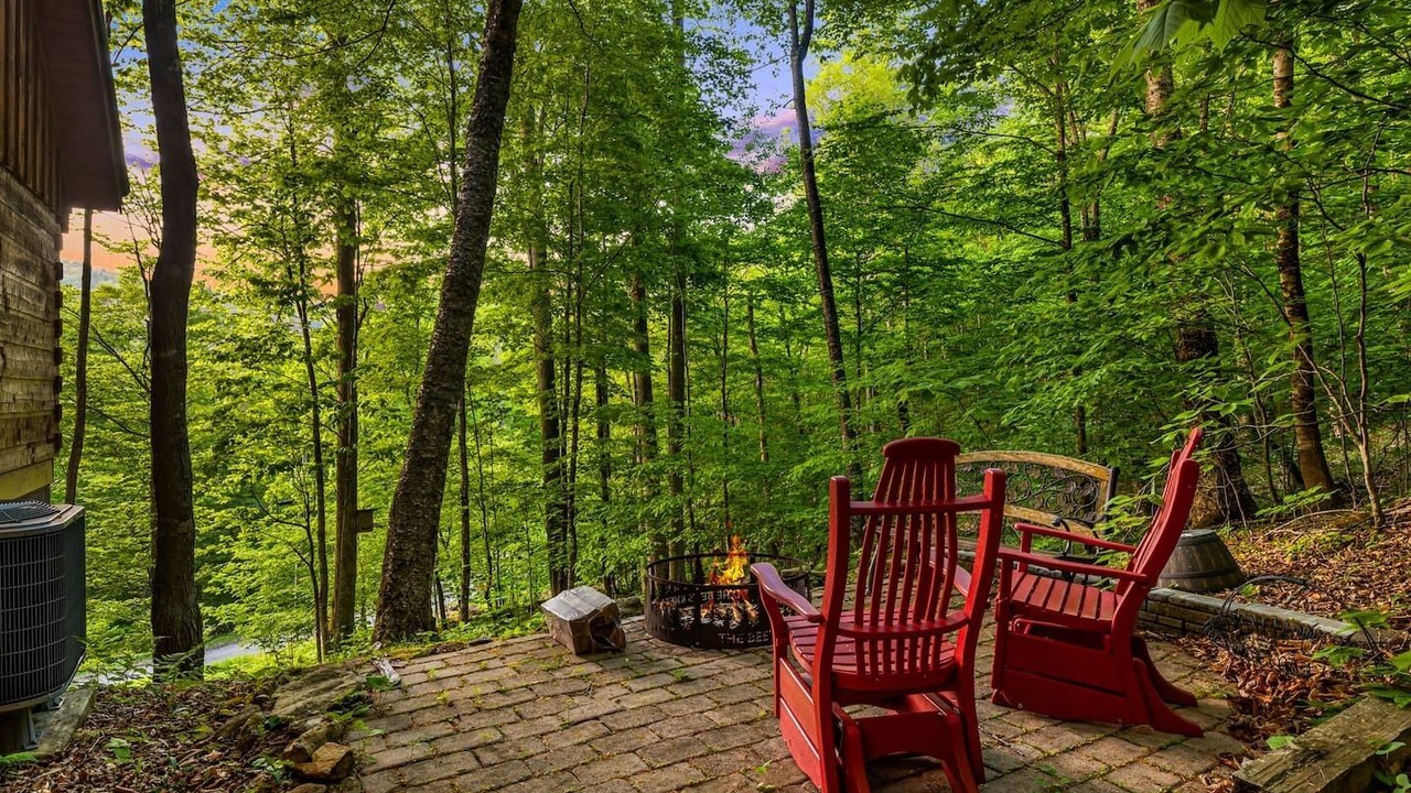 Photo of Patio Balcony in Wolf Laurel