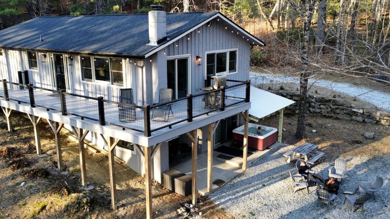 Photo of Patio Balcony in Lake Toxaway