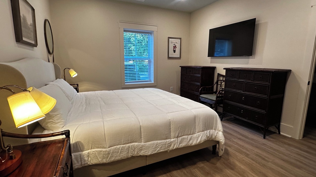 Photo of Bedroom in Macon