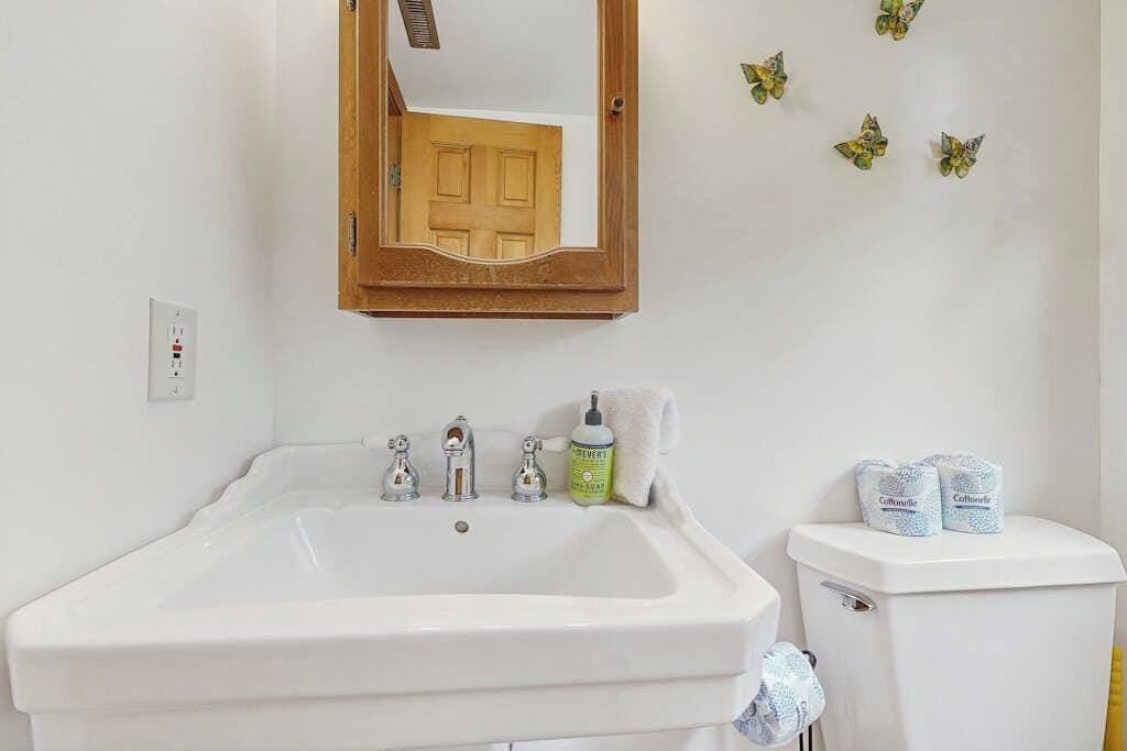Photo of Bathroom in Marshall