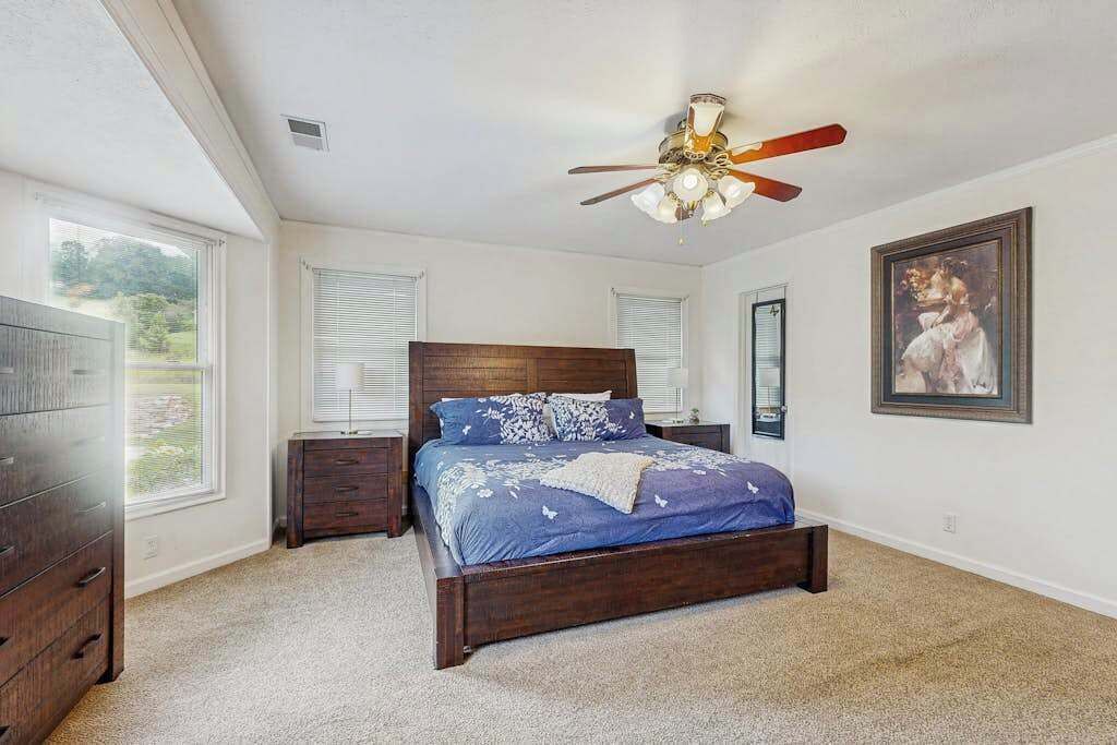 Photo of Bedroom in Marshall