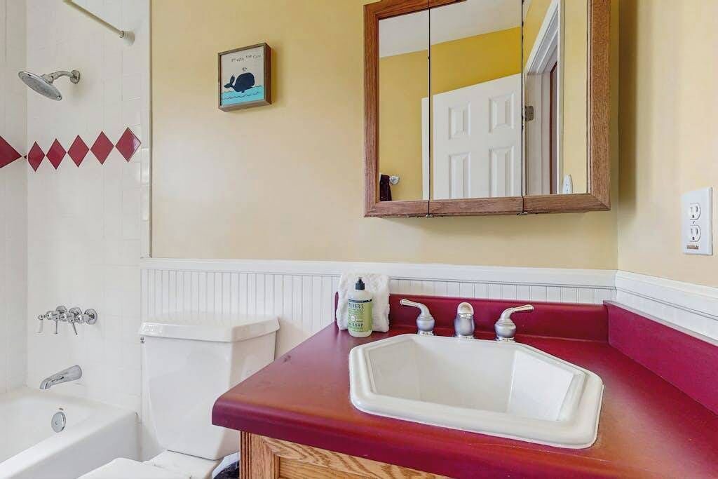 Photo of Bathroom in Marshall