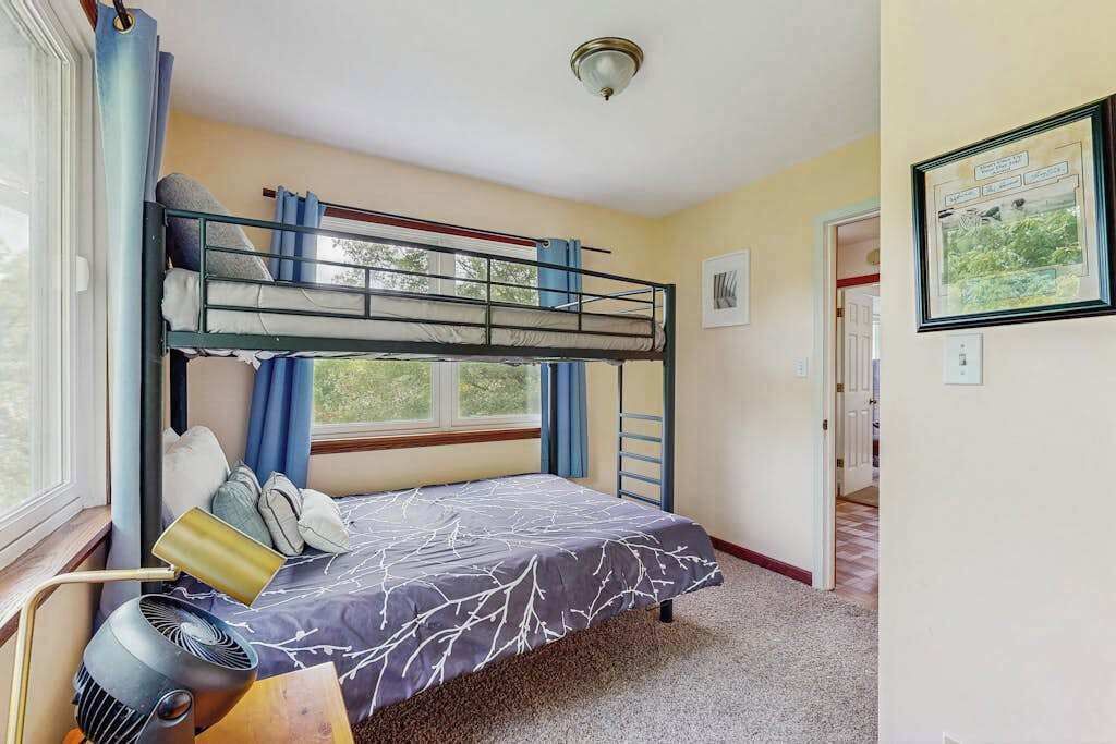 Photo of Bedroom in Marshall