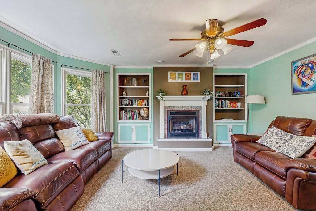 Photo of Livingroom in Marshall