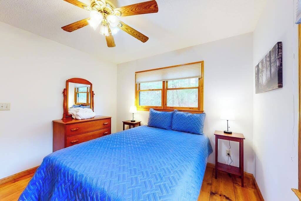 Photo of Bedroom in Winfield Cove