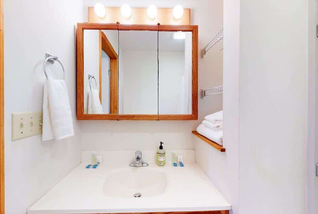 Photo of Bathroom in Winfield Cove