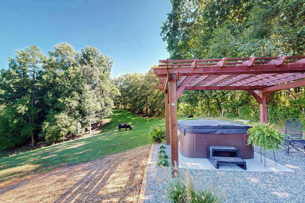 Photo of Outdoor in Mars Hill