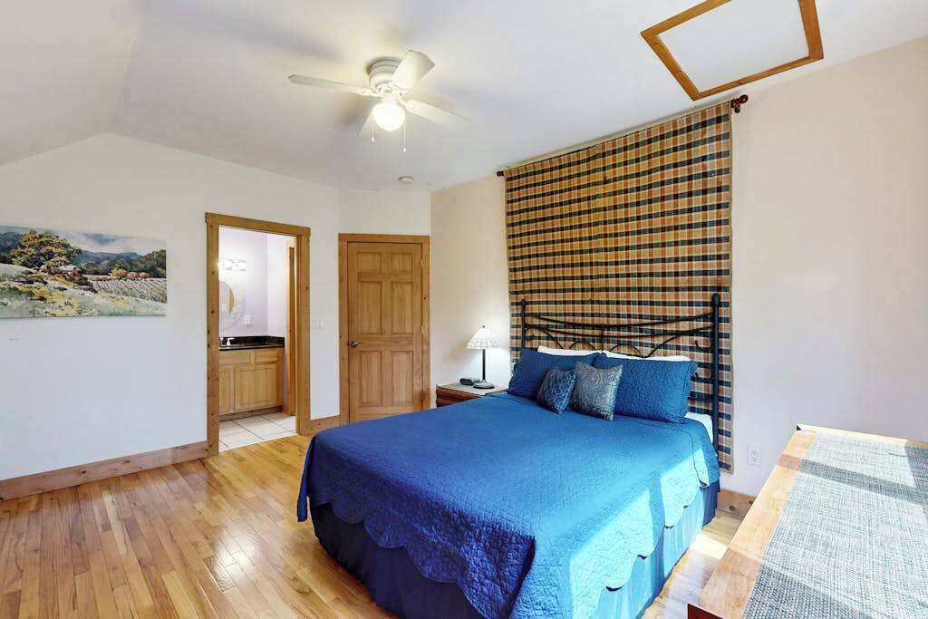 Photo of Bedroom in Alexander