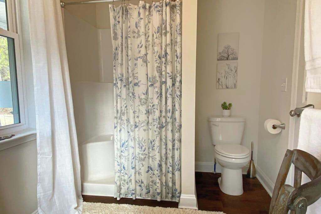 Photo of Bathroom in Hendersonville