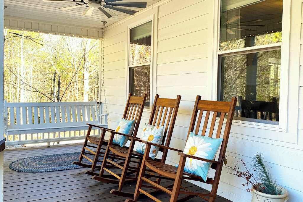 Photo of Patio Balcony in Hendersonville