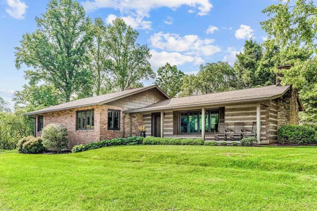 Photo of Outdoor in Flat Rock