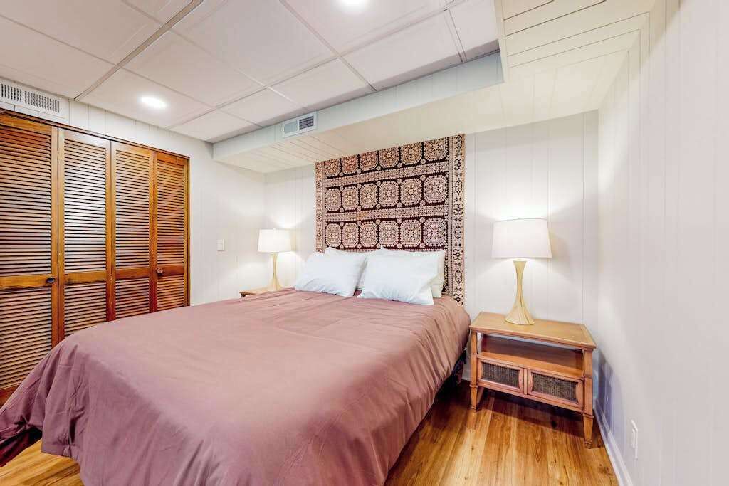 Photo of Bedroom in Flat Rock