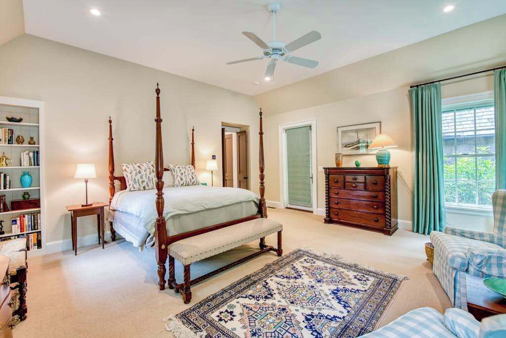 Photo of Bedroom in Lake Toxaway
