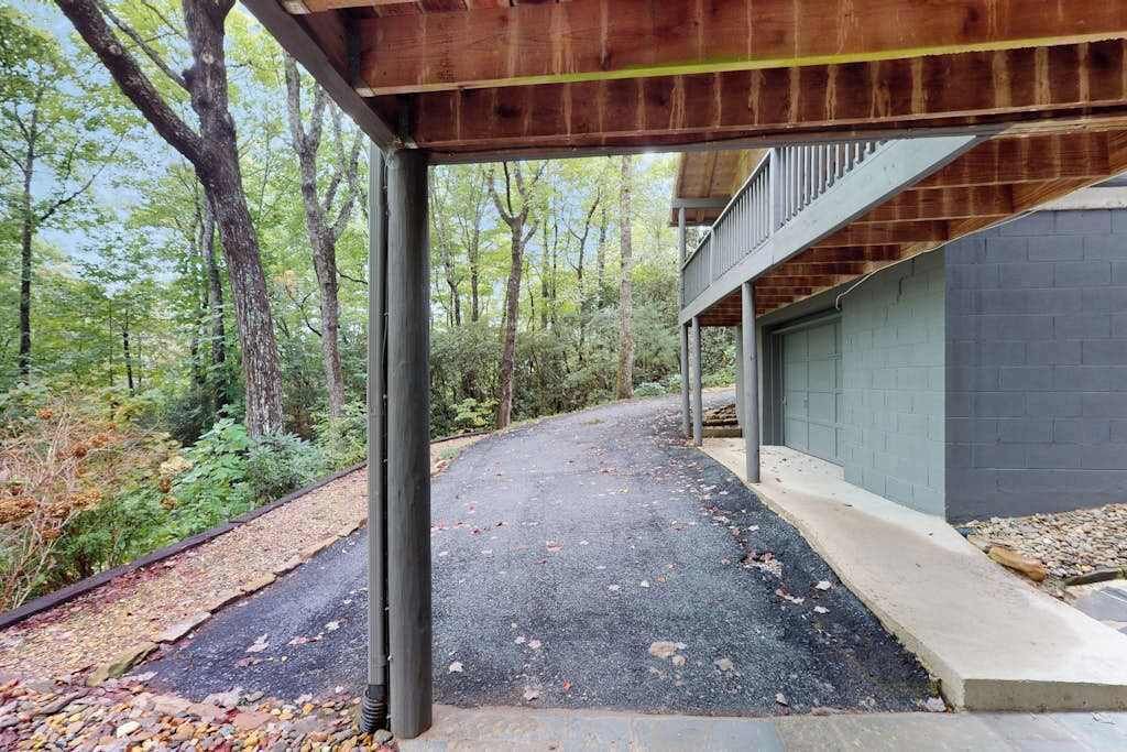 Photo of Outdoor in Lake Toxaway