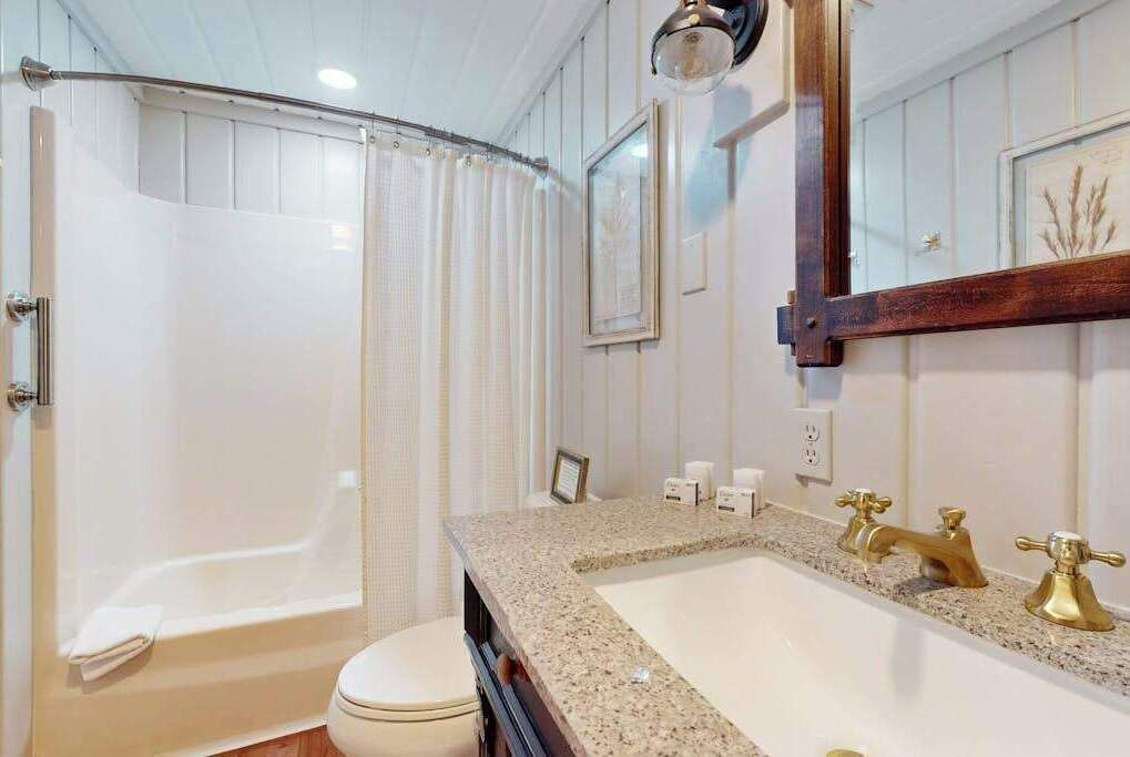 Photo of Bathroom in Lake Toxaway