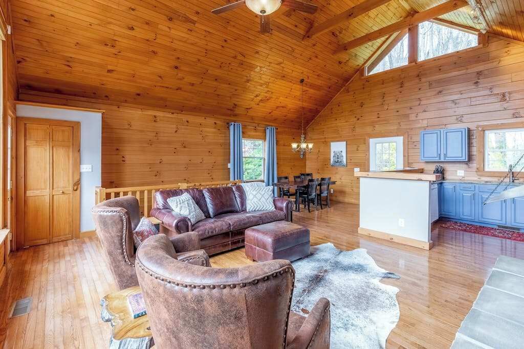 Photo of Livingroom in Waynesville