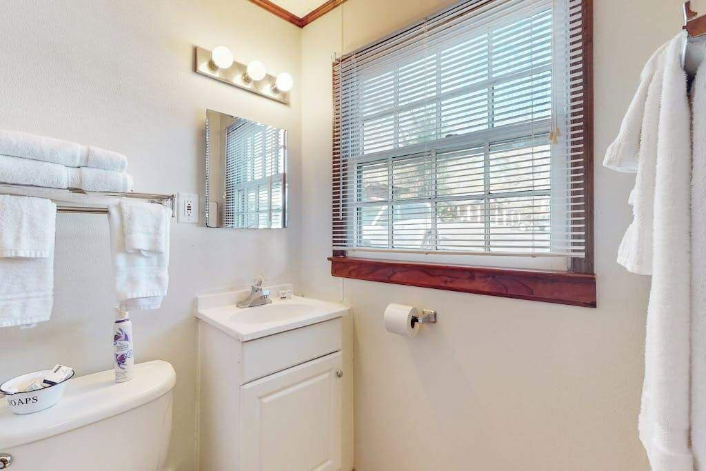 Photo of Bathroom in Flat Rock
