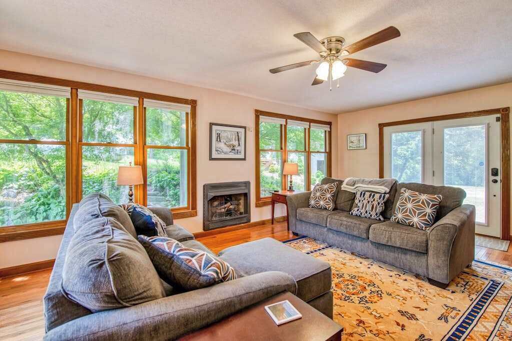 Photo of Livingroom in Alexander