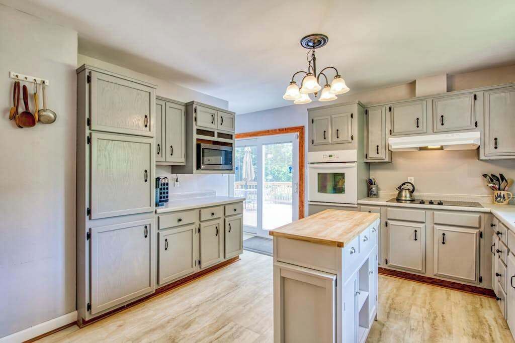 Photo of Kitchen in Alexander