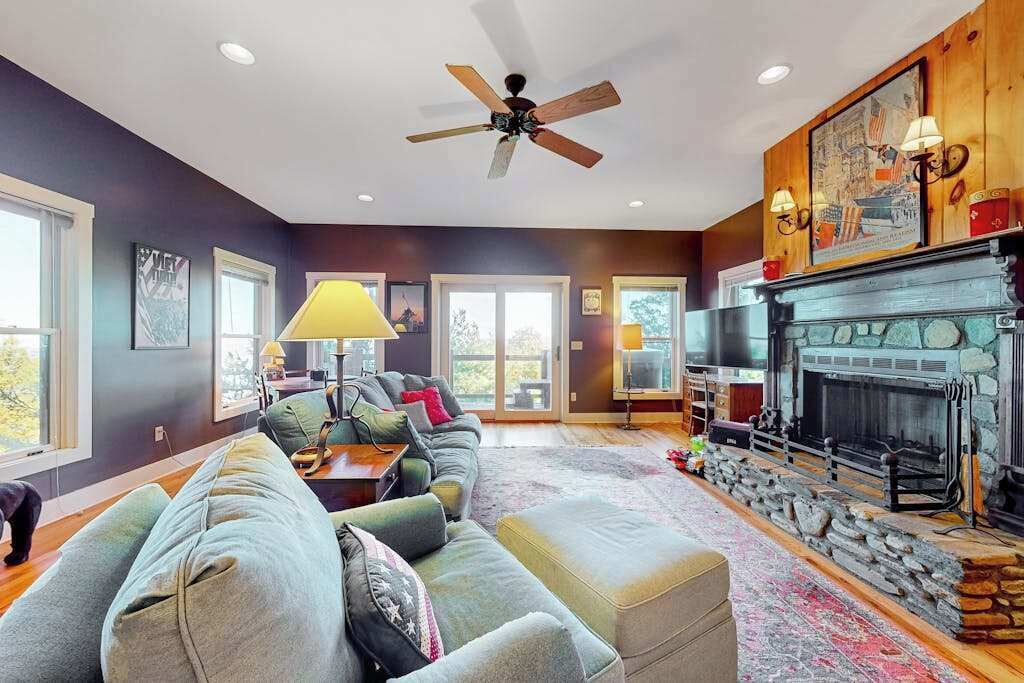 Photo of Livingroom in Clyde