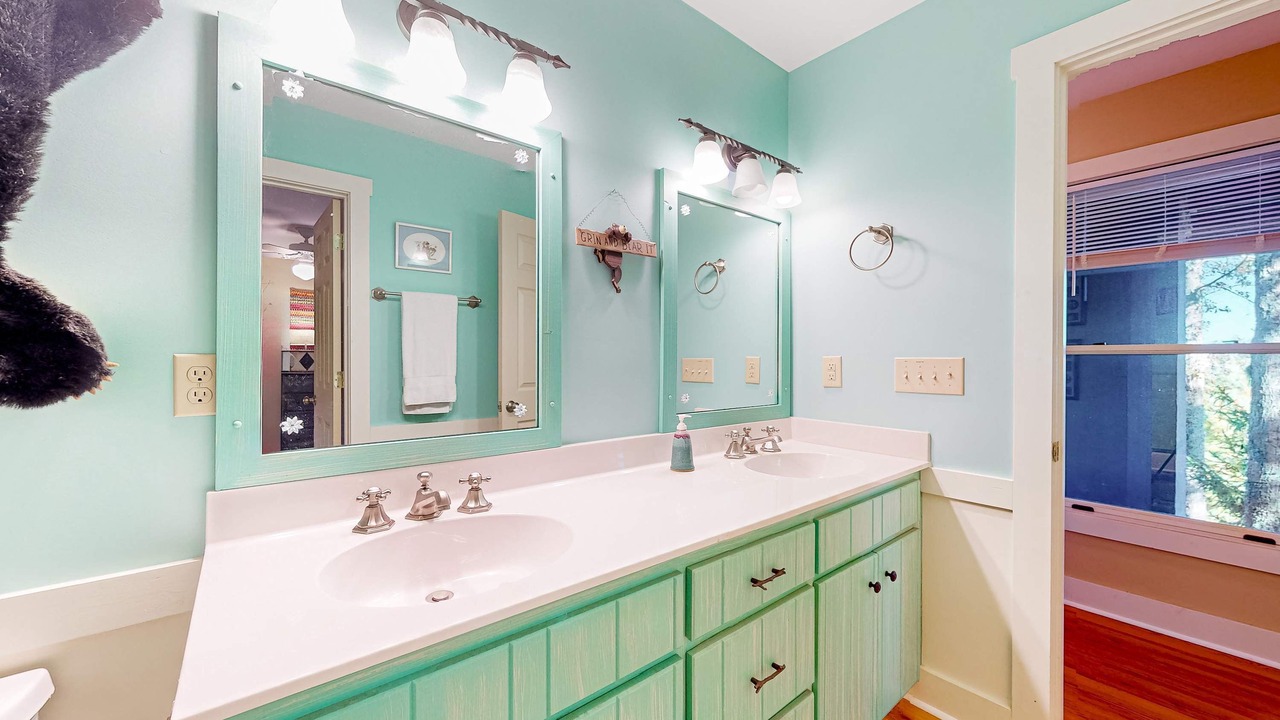 Photo of Bathroom in Clyde