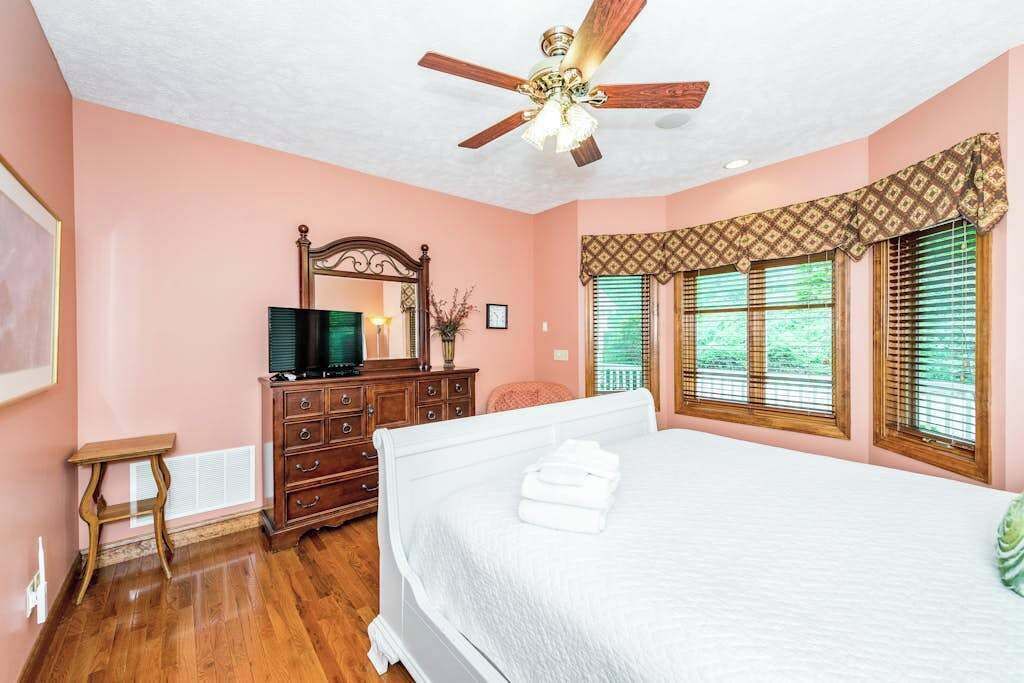 Photo of Bedroom in Clyde