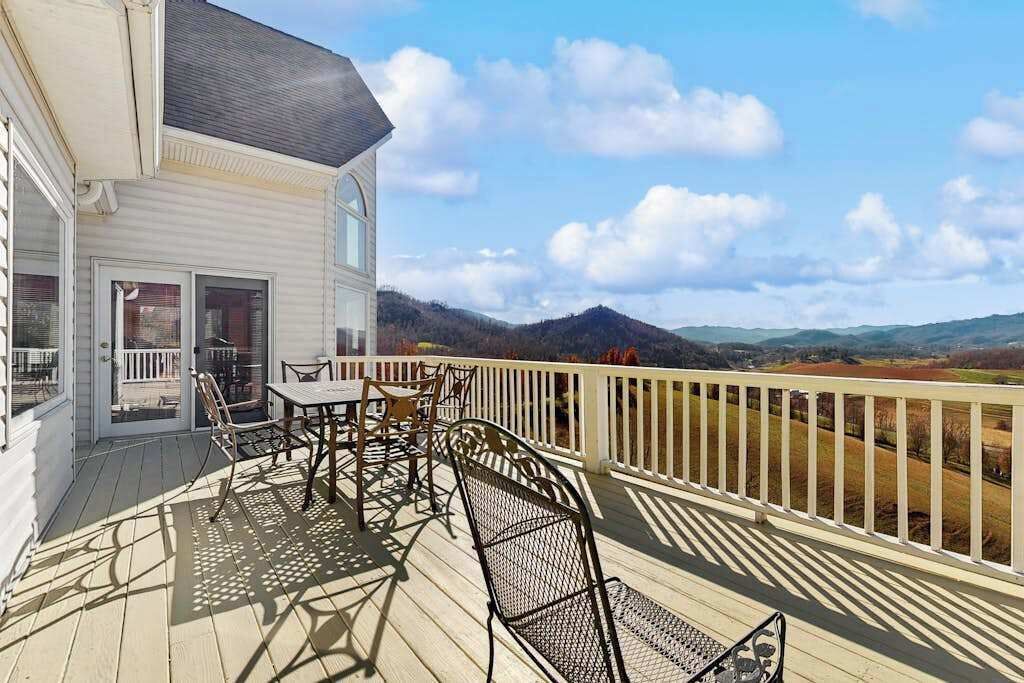 Photo of Outdoor in Clyde