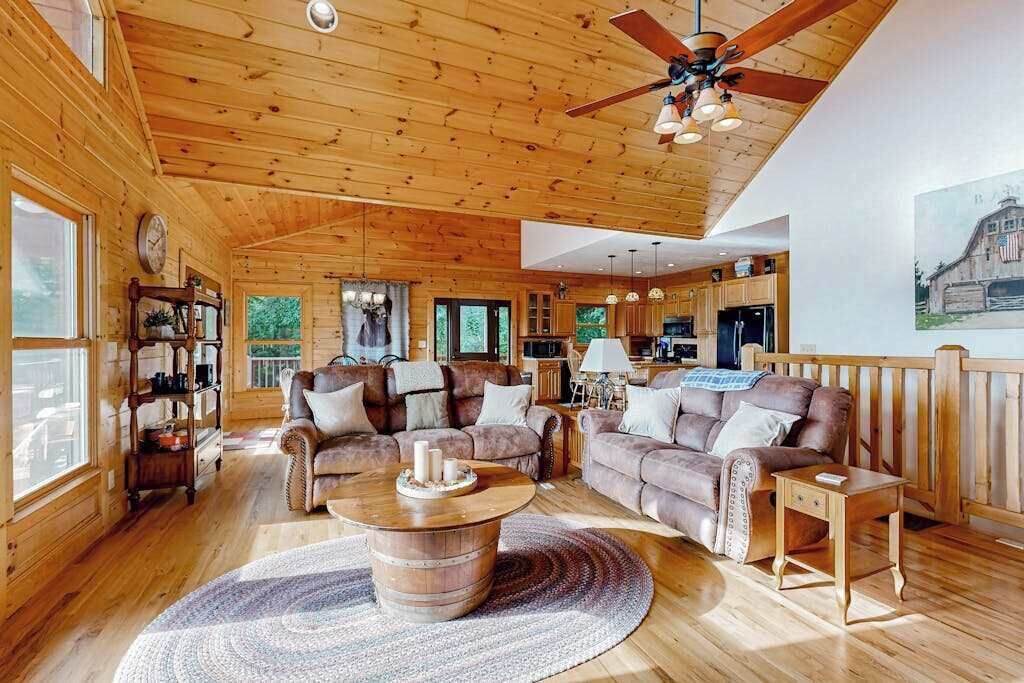Photo of Livingroom in Glens of Ironduff