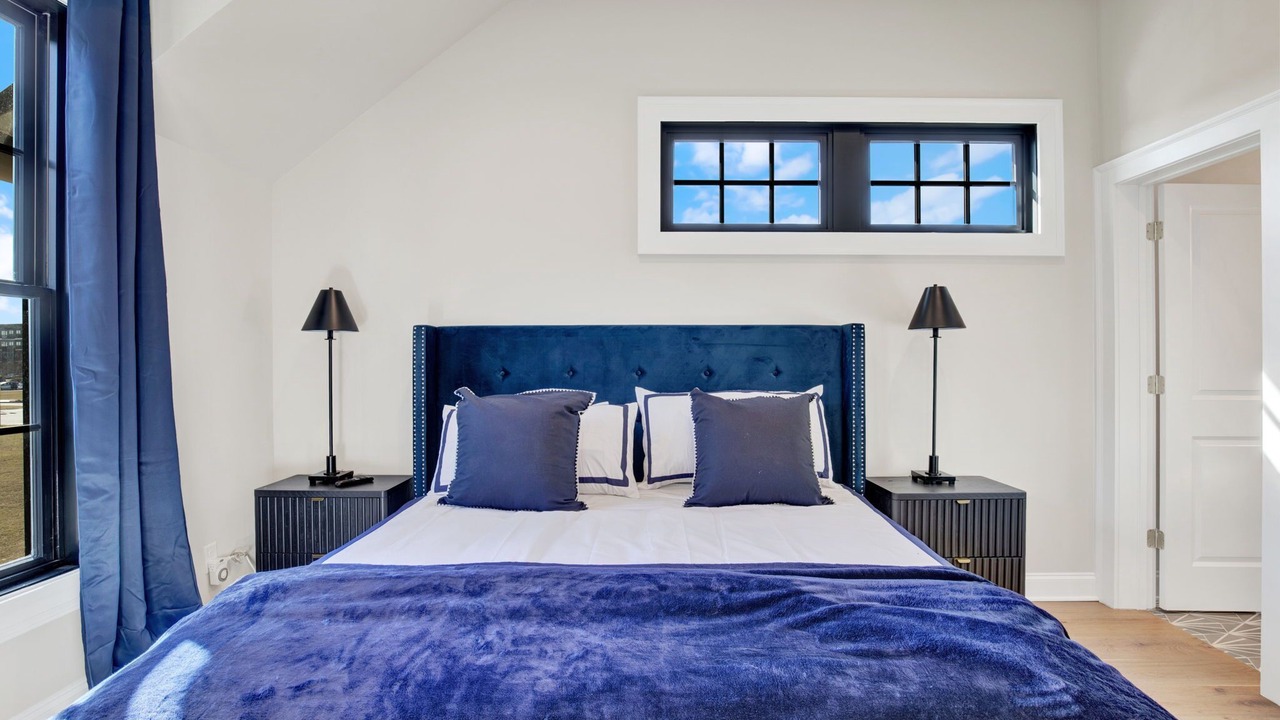 Photo of Bedroom in Hitch Village - Fred Wessels Homes