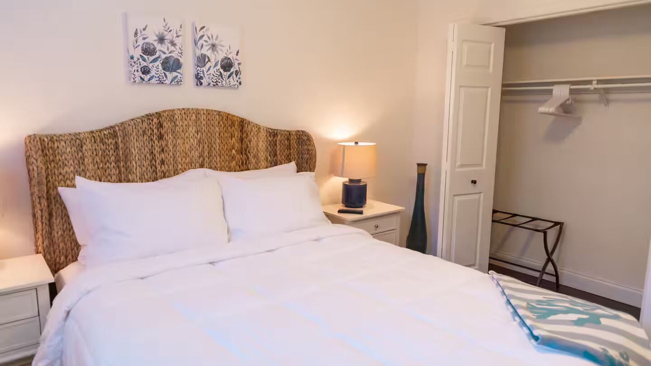 Photo of Bedroom in Oldsmar