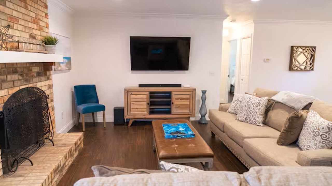 Photo of Livingroom in Oldsmar