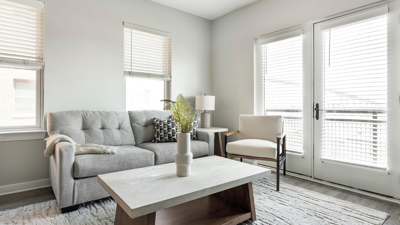 Photo of Livingroom in Yamacraw Village