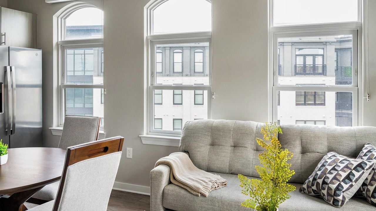 Photo of Livingroom in Yamacraw Village