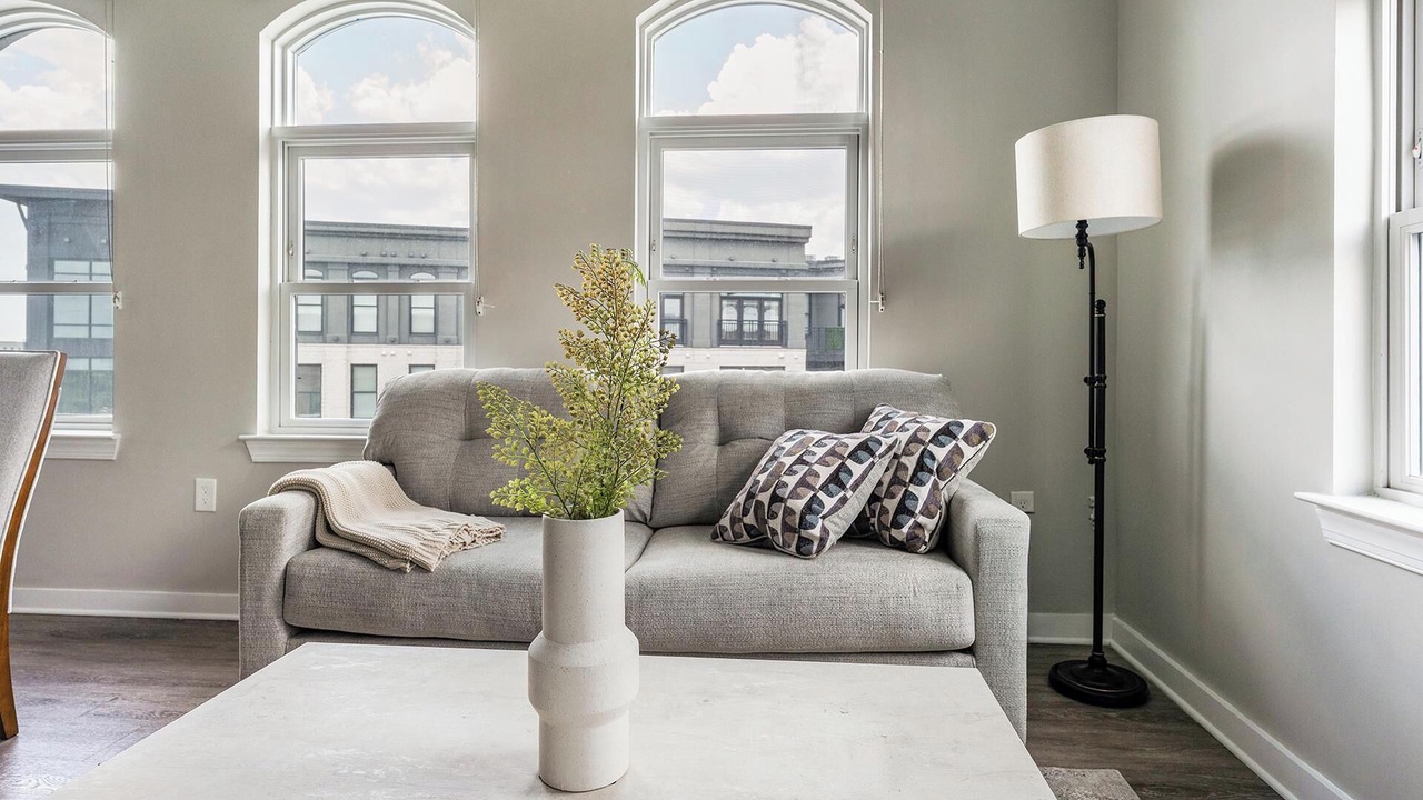 Photo of Livingroom in Yamacraw Village