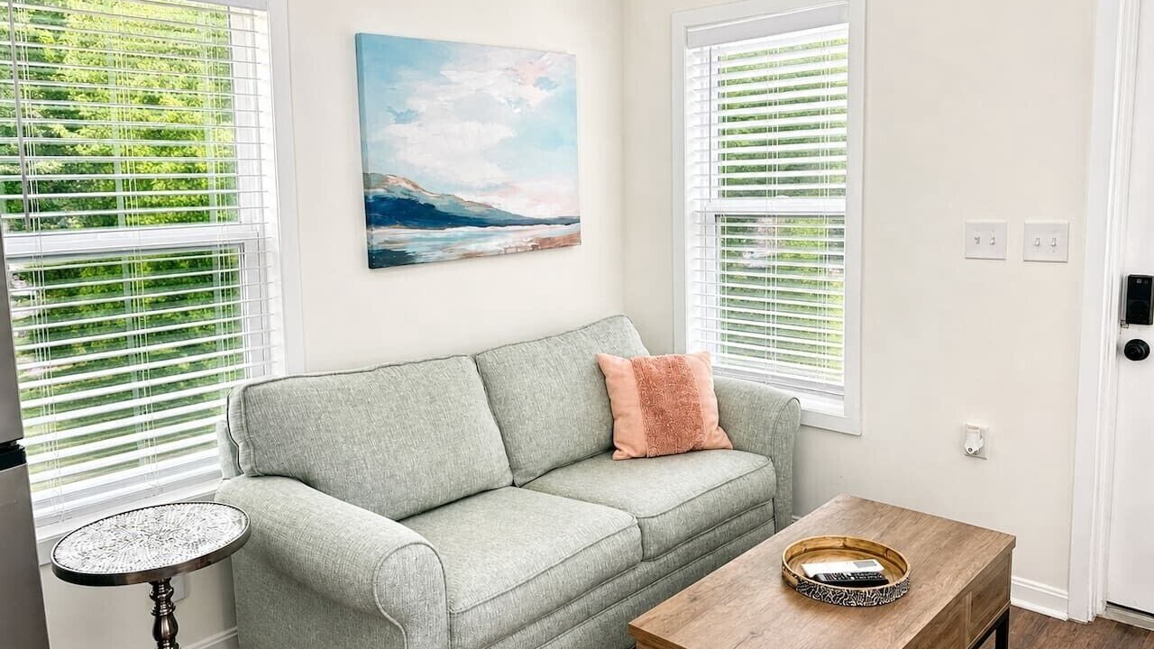 Photo of Livingroom in Ocean Springs