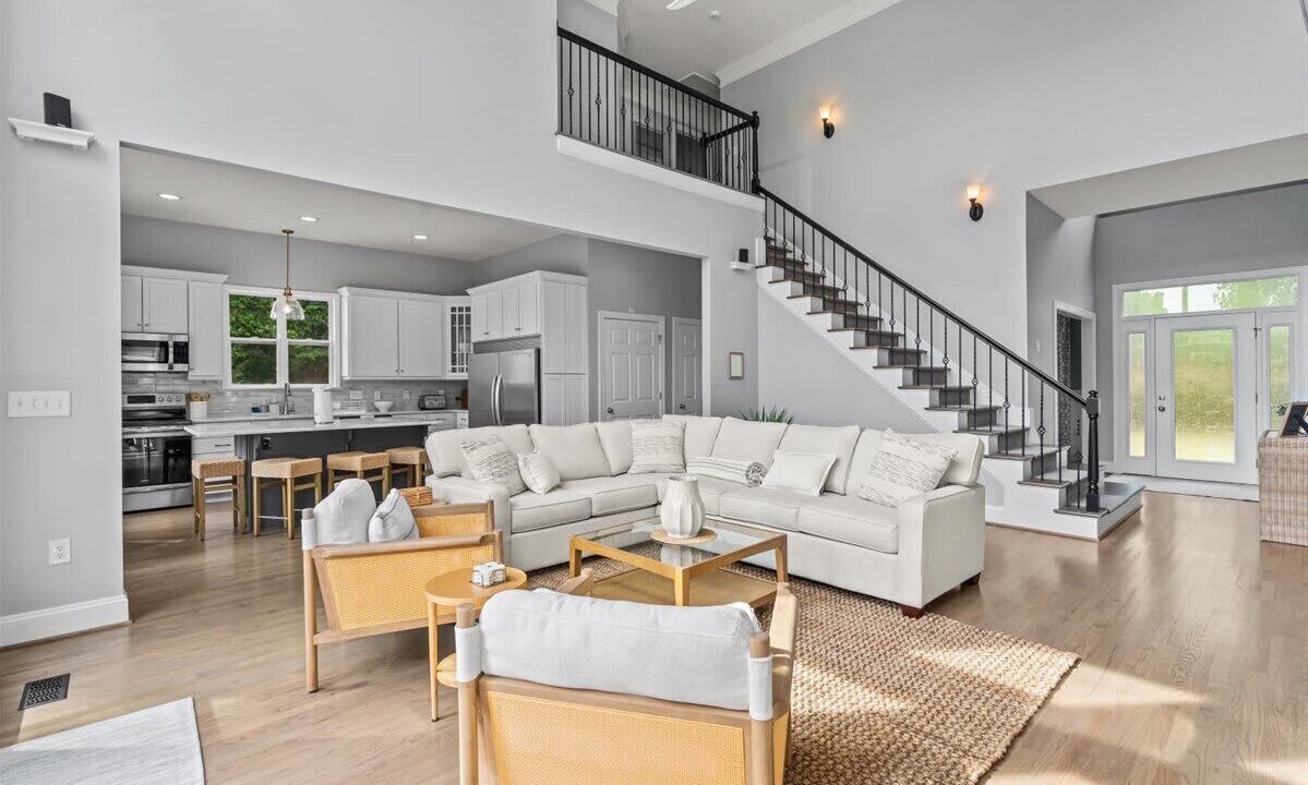 Photo of Livingroom in Mooresville
