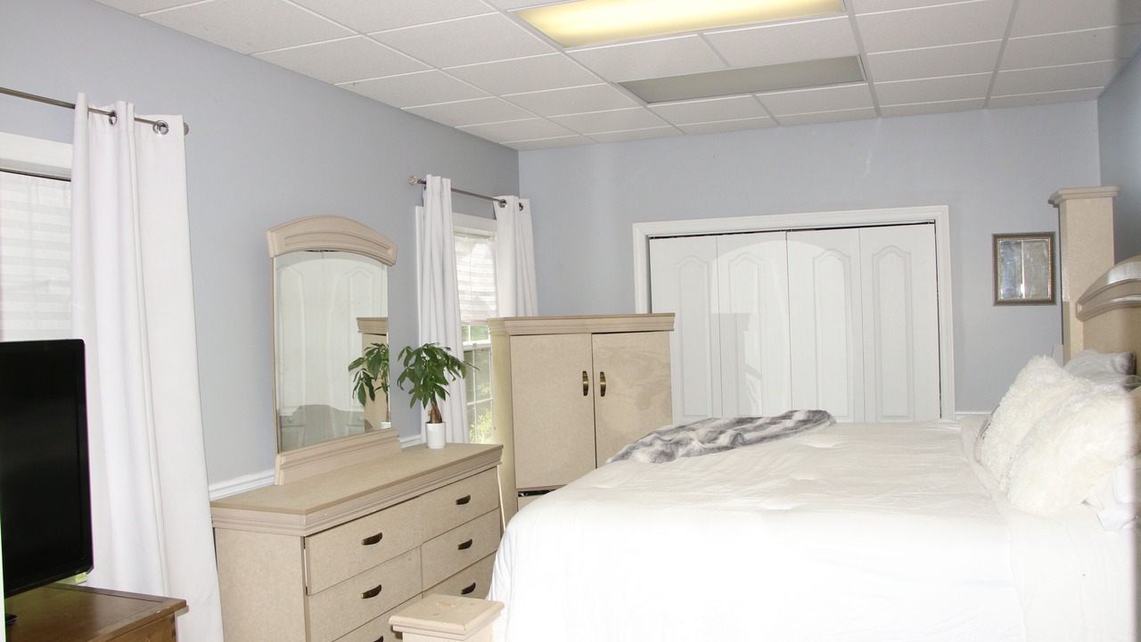 Photo of Bedroom in Stockbridge