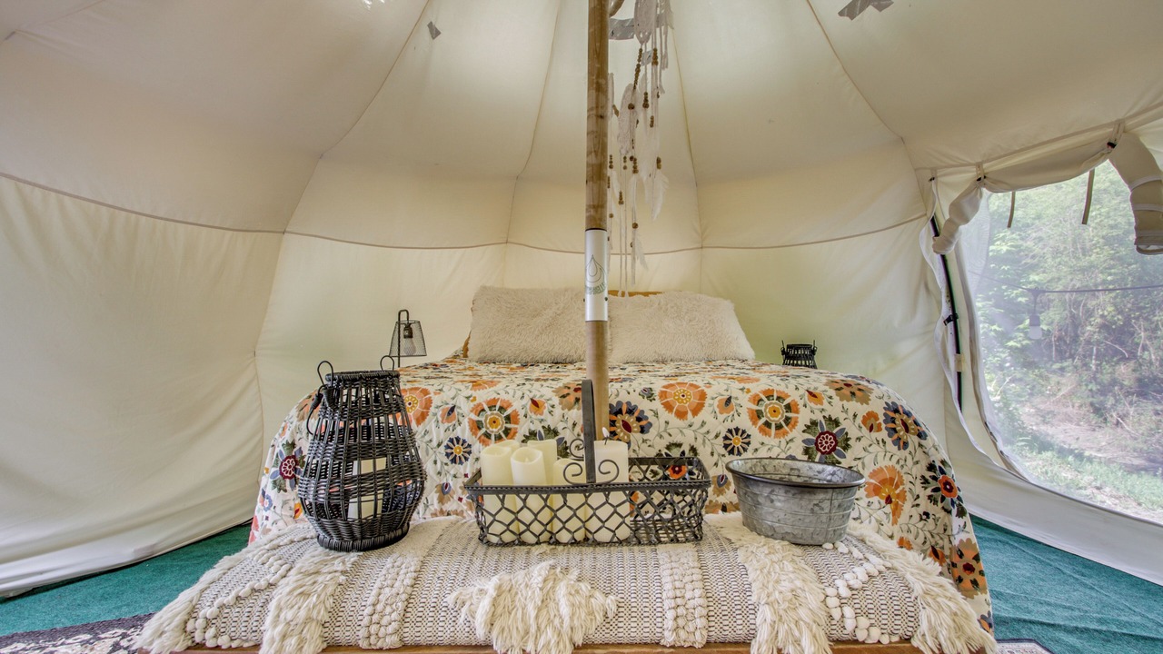 Photo of Bedroom in Rogersville