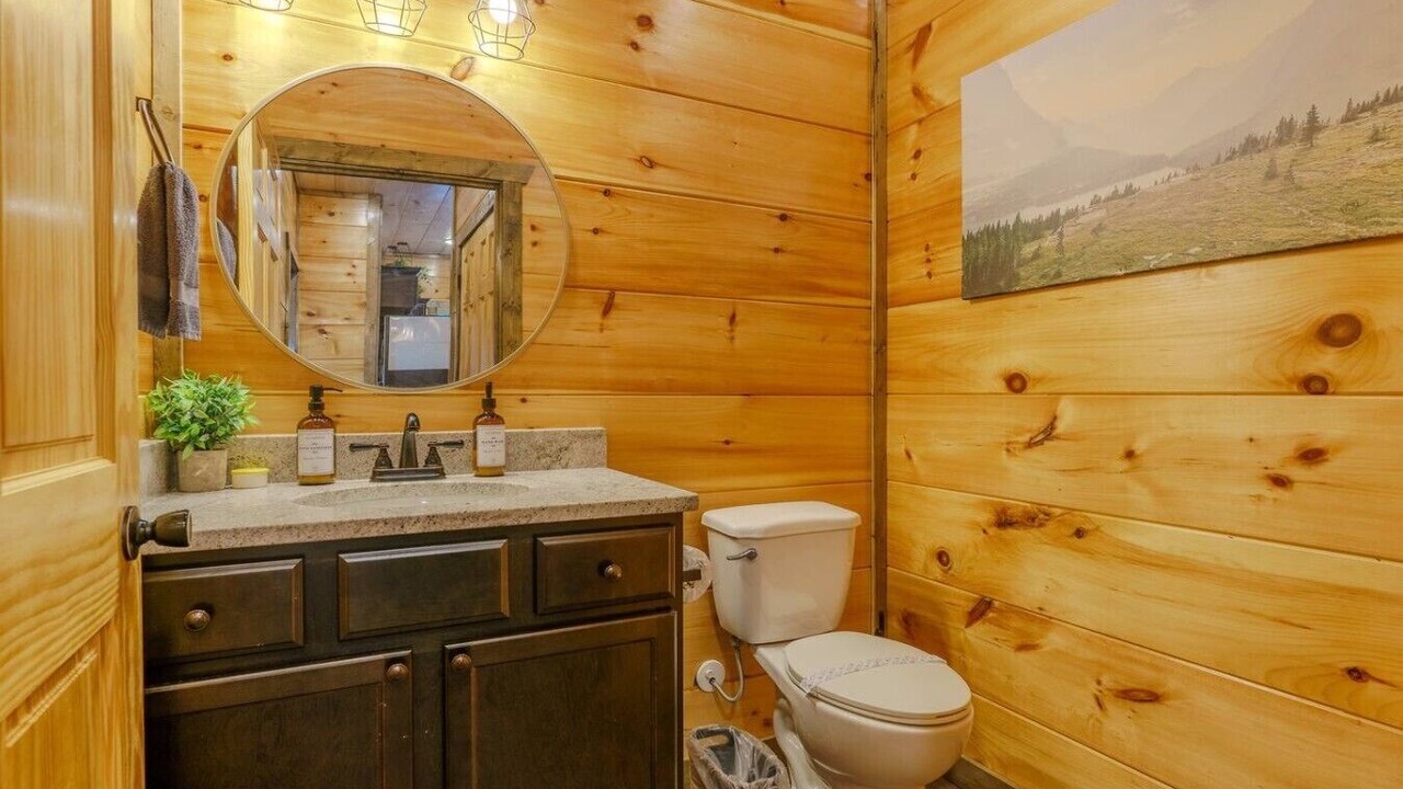 Photo of Bathroom in Sevierville
