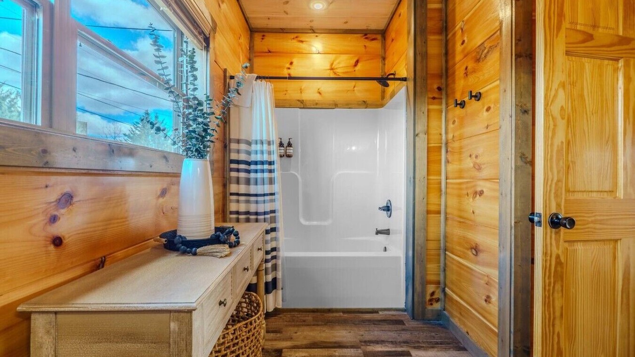 Photo of Bathroom in Sevierville