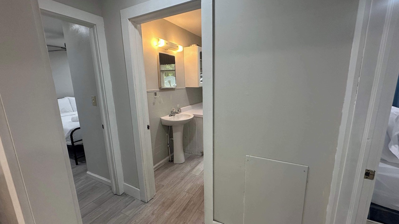 Photo of Bedroom in Hollands Landing