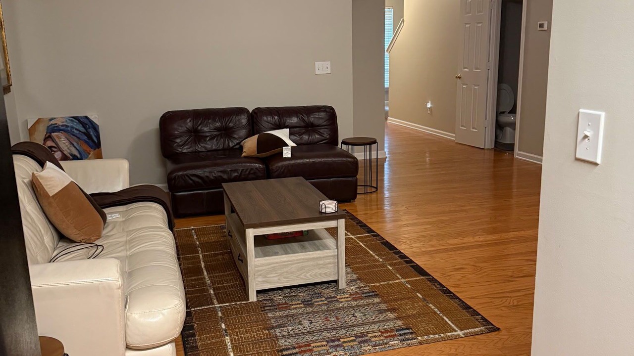 Photo of Livingroom in Town Center