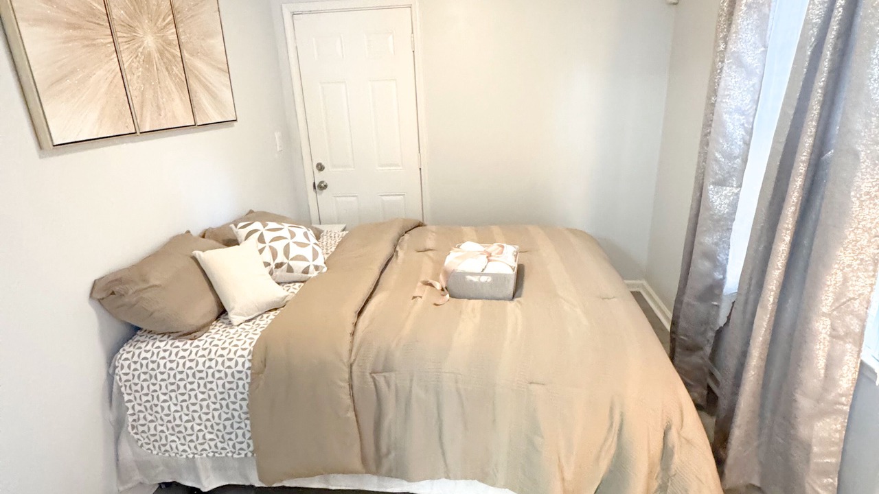 Photo of Bedroom in Douglasville