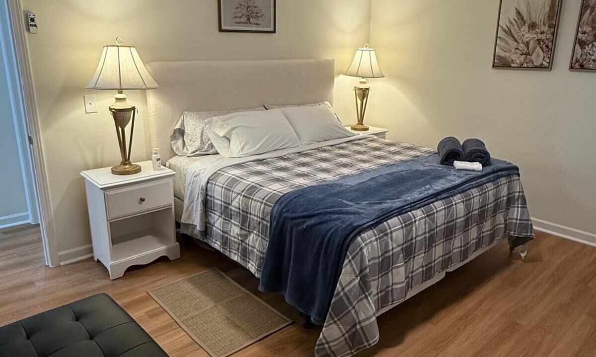 Photo of Bedroom in Riverdale