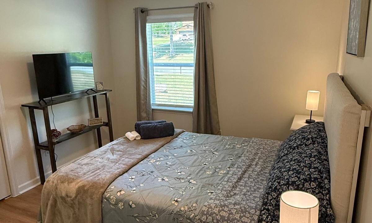 Photo of Bedroom in Riverdale