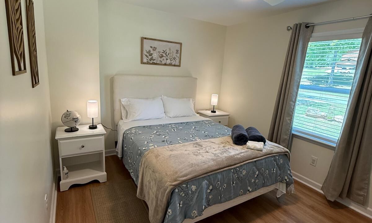 Photo of Bedroom in Riverdale