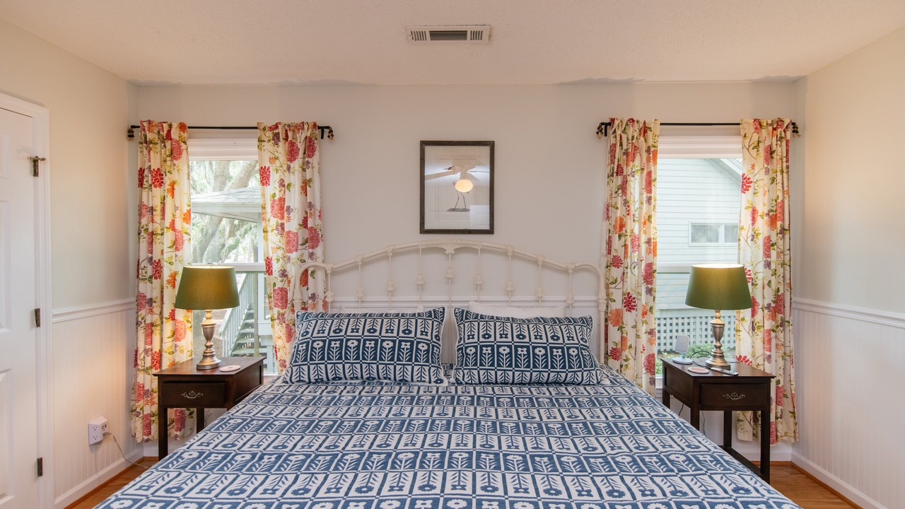 Photo of Bedroom in Oak Grove